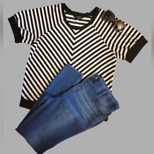 Liverpool Raglan Knit Top in Black and White Sz Large